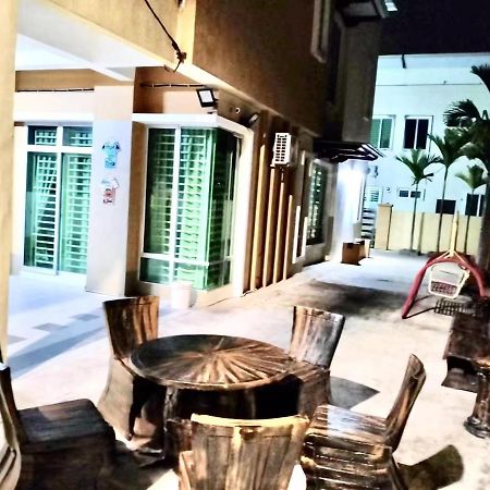 Joe Homestay Алор Сетар Екстериор снимка